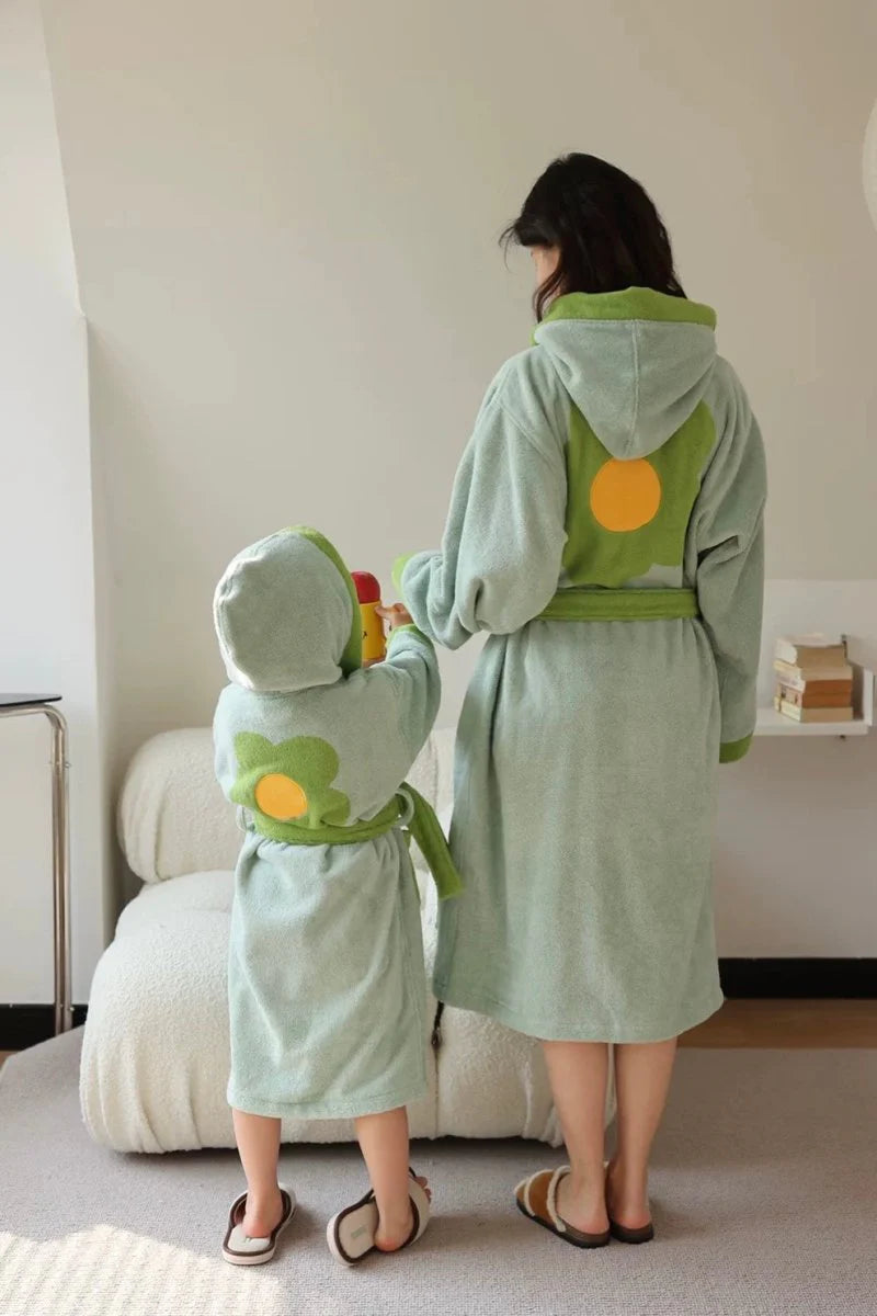 Whimsical Ultra Soft Sunflower Hooded Bathrobe - 100% Organic Long-Stapled Cotton